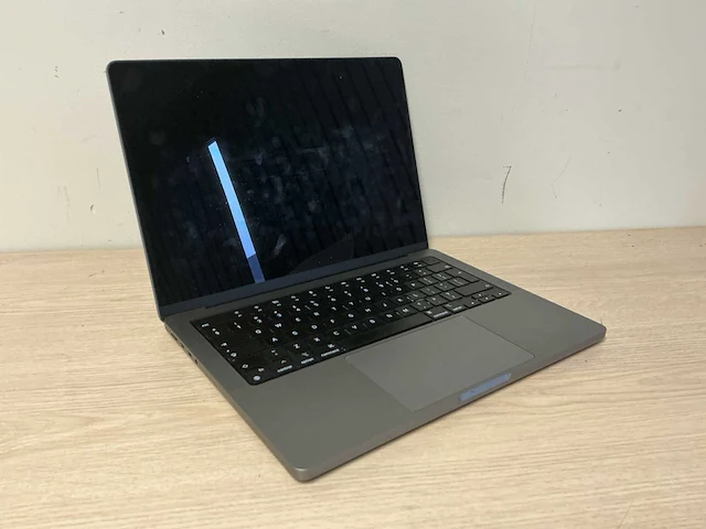 Laptop - apple - macbook pro 14 inch m2 pro - afbeelding 1 van  6
