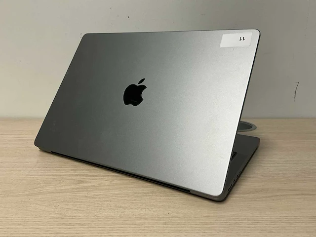 Laptop - apple - macbook pro 14 inch m2 pro - afbeelding 4 van  6