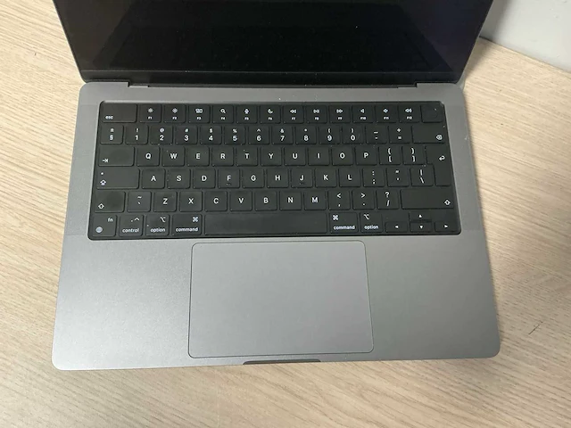 Laptop - apple - macbook pro 14 inch m2 pro - afbeelding 2 van  7