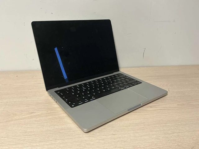 Laptop - apple - macbook pro 14 inch m2 pro - afbeelding 1 van  6