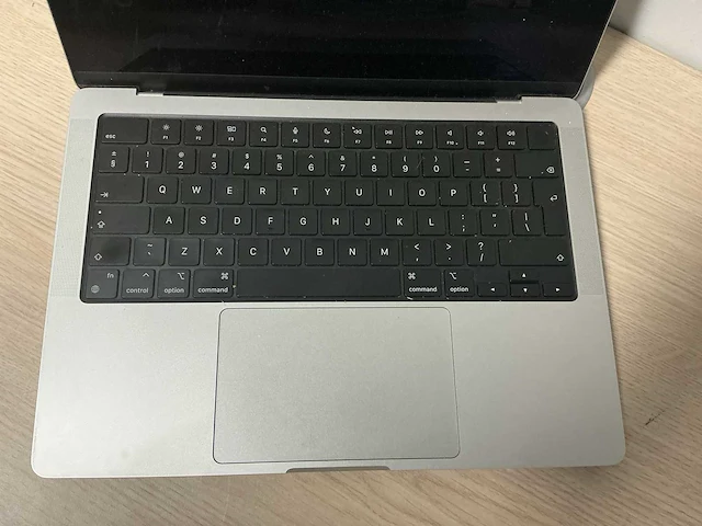 Laptop - apple - macbook pro 14 inch m2 pro - afbeelding 2 van  6