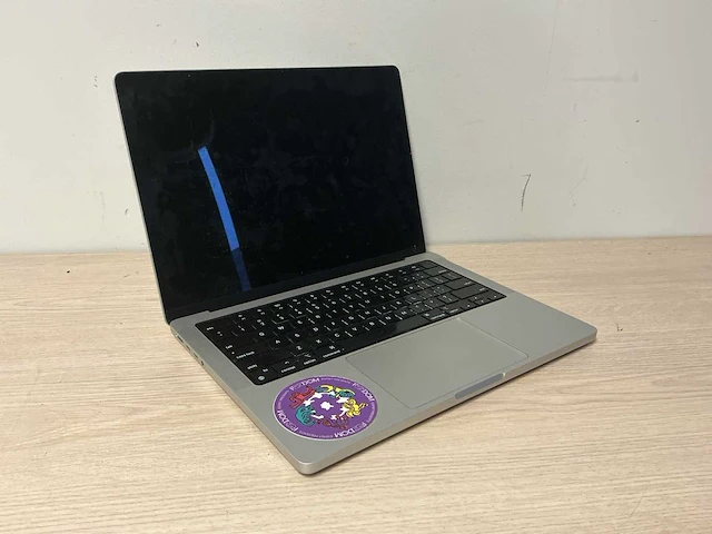 Laptop - apple - macbook pro 14 inch m2 pro - afbeelding 1 van  6