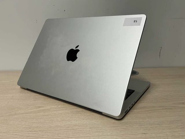 Laptop - apple - macbook pro 14 inch m2 pro - afbeelding 4 van  6