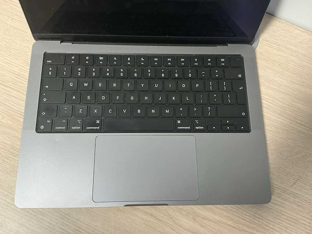Laptop - apple - macbook pro 14 inch m2 pro - afbeelding 2 van  7