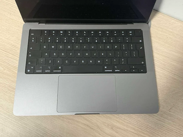 Laptop - apple - macbook pro 14 inch m2 pro - afbeelding 2 van  6