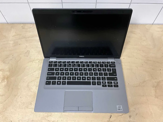Laptop - dell - latitude 5410 - i5-10310u - afbeelding 2 van  3