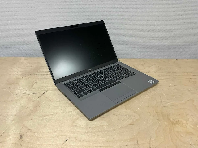 Laptop - dell - latitude 5410 i5-10310u - afbeelding 1 van  3