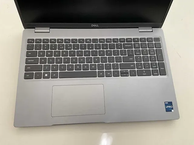 Laptop - dell - latitude 5530 - afbeelding 2 van  7