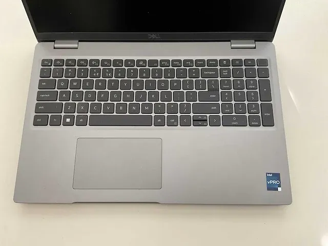 Laptop - dell - latitude 5530 - afbeelding 2 van  7
