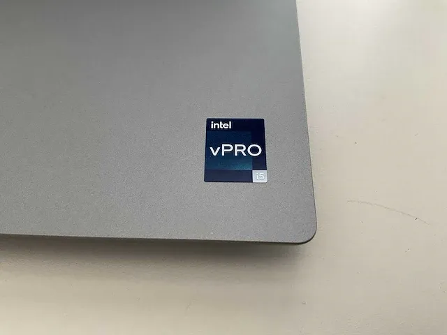 Laptop - dell - latitude 5530 - afbeelding 3 van  7