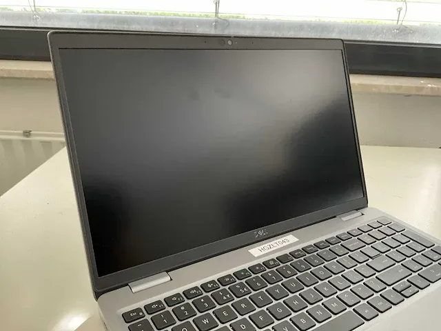 Laptop - dell - latitude 5530 - afbeelding 4 van  7
