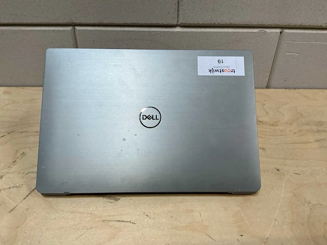 Laptop - dell - latitude e7300 - i5-8365u - afbeelding 3 van  3