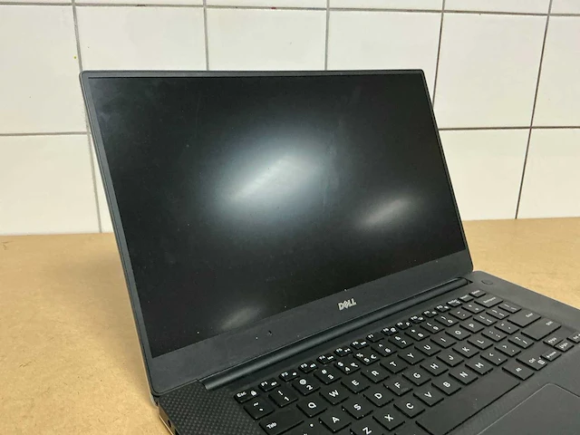 Laptop - dell - precision 5510 - i7-6820hq - afbeelding 3 van  6