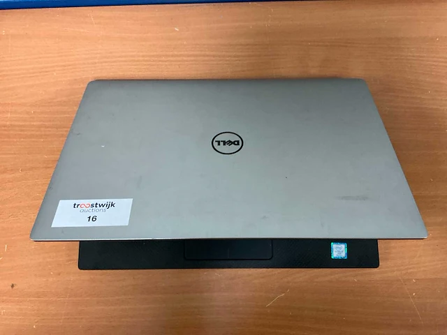Laptop - dell - precision 5520 - i7-7820hq - afbeelding 3 van  3