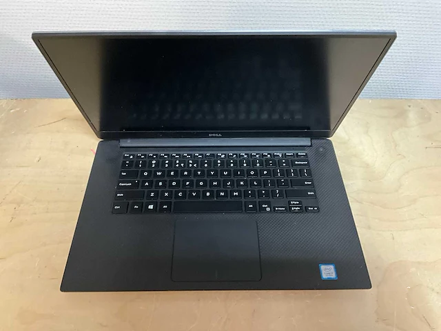 Laptop - dell - precision 5520 - i7-7820hq - afbeelding 2 van  3