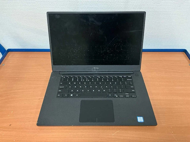 Laptop - dell - precision 5530 - i7-8850h - afbeelding 1 van  3