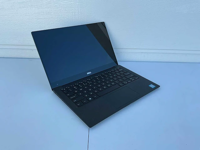 Laptop - dell - xps 13 9360 - afbeelding 1 van  3