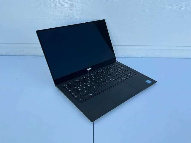 Laptop - dell - xps 13 9370 - afbeelding 1 van  3