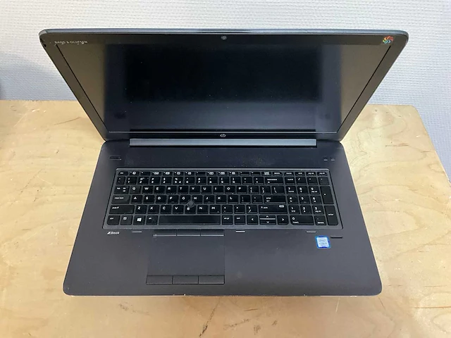 Laptop - dell - zbook 17 g4 - i7-7820 - afbeelding 2 van  3