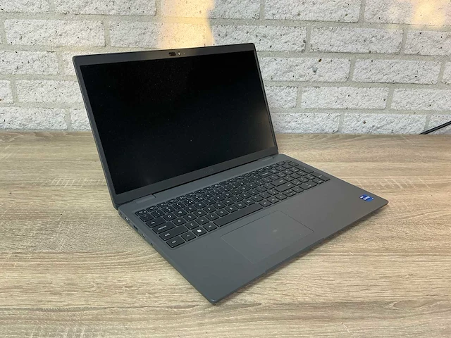 Laptop - dell inc. - latitude 3540 - afbeelding 1 van  7