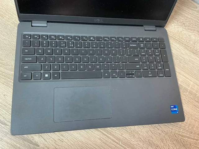 Laptop - dell inc. - latitude 3540 - afbeelding 2 van  7