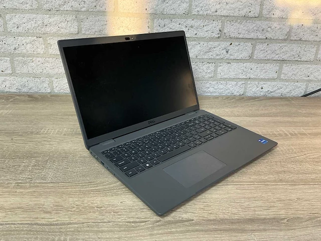 Laptop - dell inc. - latitude 3540 - afbeelding 1 van  7