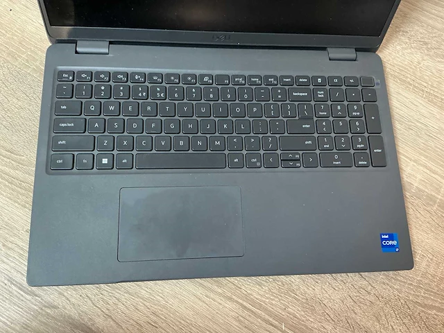 Laptop - dell inc. - latitude 3540 - afbeelding 2 van  7