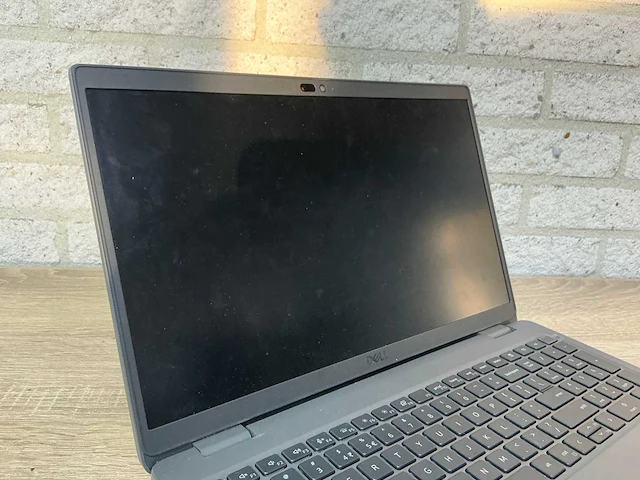 Laptop - dell inc. - latitude 3540 - afbeelding 4 van  7
