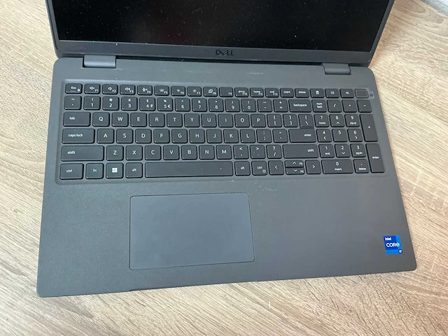 Laptop - dell inc. - latitude 3540 - afbeelding 2 van  7