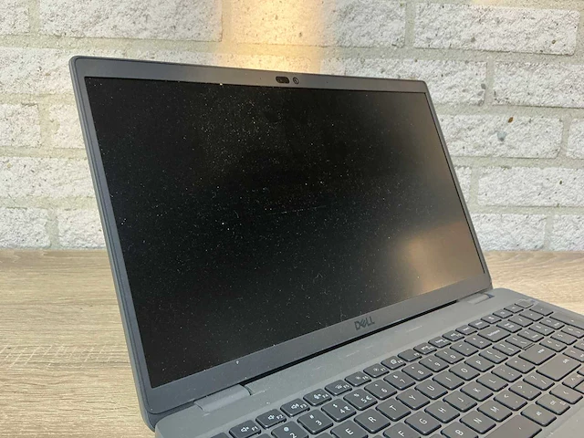 Laptop - dell inc. - latitude 3540 - afbeelding 4 van  7