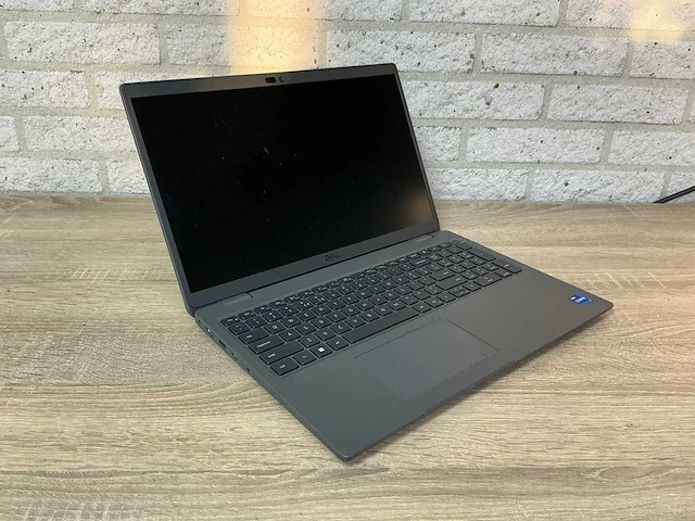 Laptop - dell inc. - latitude 3540 - afbeelding 1 van  7