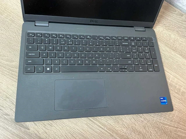 Laptop - dell inc. - latitude 3540 - afbeelding 2 van  7