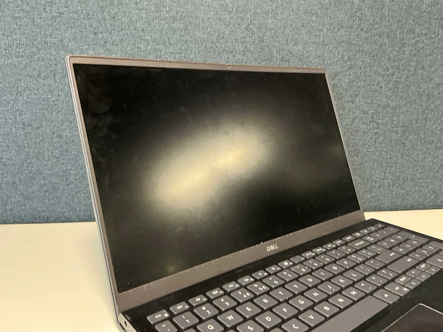 Laptop - dell inc. - vostro 5502 - afbeelding 3 van  7
