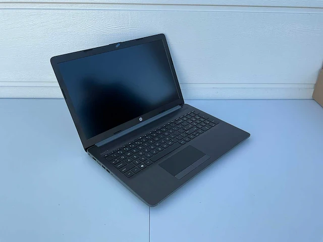 Laptop - hp - 15-db0xxx - afbeelding 1 van  3