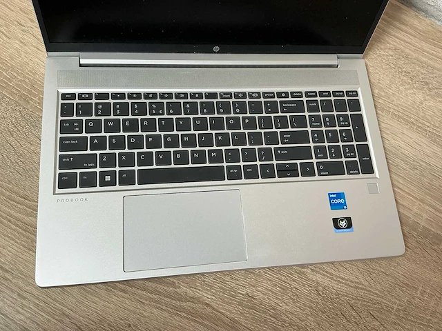 Laptop - hp - hp probook 450 15.6 inch g9 notebook pc - afbeelding 2 van  8