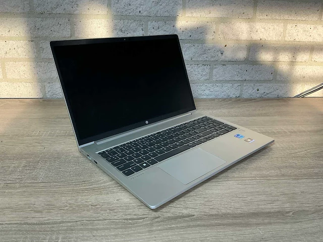 Laptop - hp - hp probook 450 15.6 inch g9 notebook pc - afbeelding 1 van  7