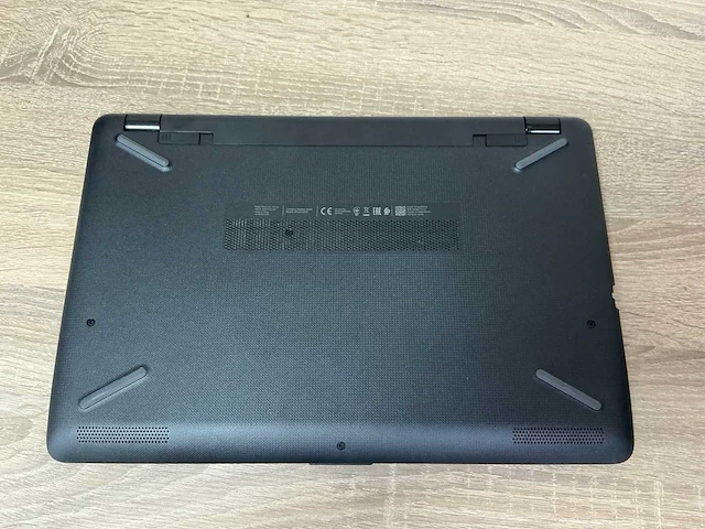 Laptop - hp - laptop 15-bw0xx - afbeelding 5 van  6