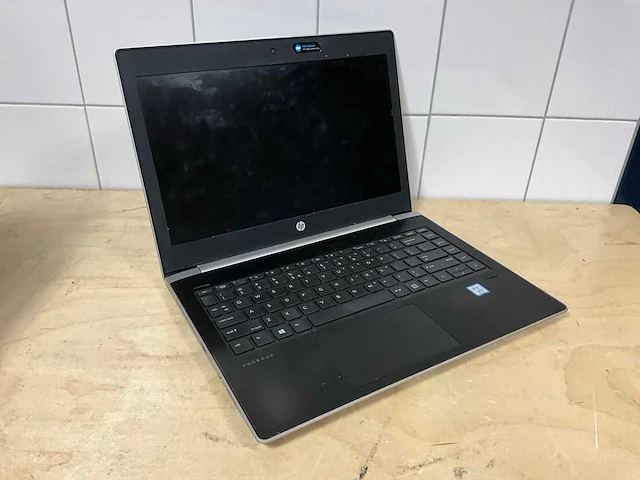 Laptop - hp - probook 430 g5 - i5-8250u - afbeelding 1 van  3