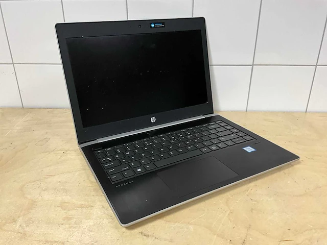 Laptop - hp - probook 430 g5 - i5-8250u - afbeelding 1 van  3
