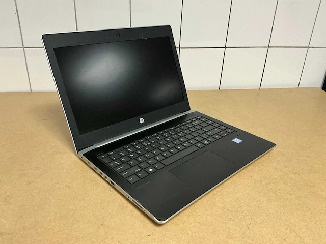 Laptop - hp - probook 430 g5 - i5-8250u - afbeelding 1 van  7