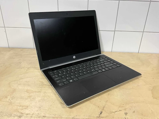 Laptop - hp - probook 430 g5 - i5-8265u - afbeelding 1 van  3