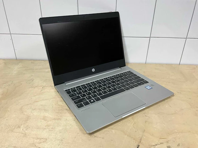 Laptop - hp - probook 430 g6 - i5-8265u - afbeelding 1 van  3