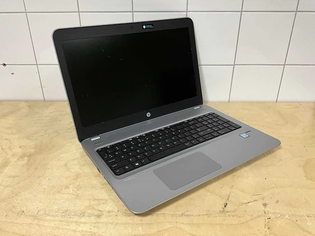 Laptop - hp - probook 450 g4 - i5-7200 - afbeelding 1 van  3