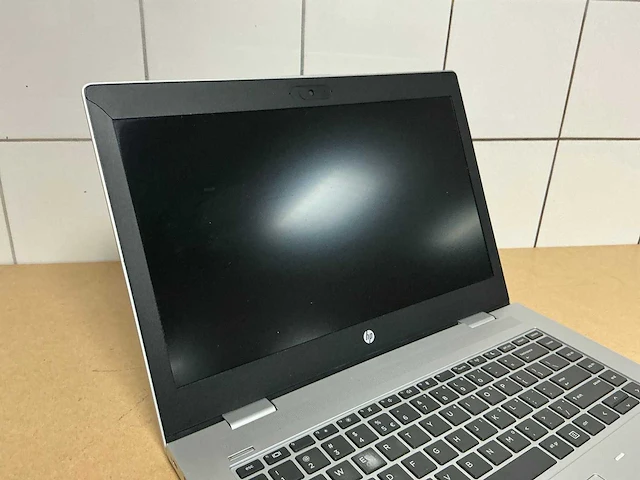 Laptop - hp - probook 640 g4 - i5-8250u - afbeelding 4 van  6