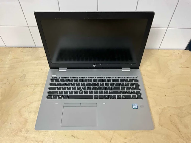 Laptop - hp - probook 650 g5 - i5-8265u - afbeelding 2 van  3