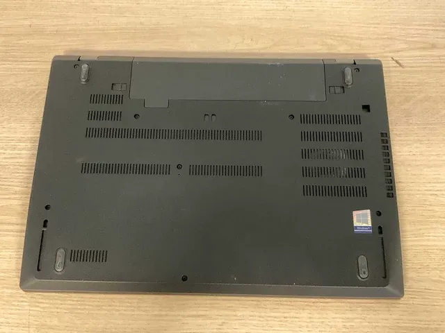 Laptop - lenovo - 20l9001ymh - afbeelding 6 van  8