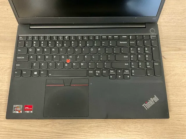 Laptop - lenovo - 20t8000wmh - afbeelding 3 van  7