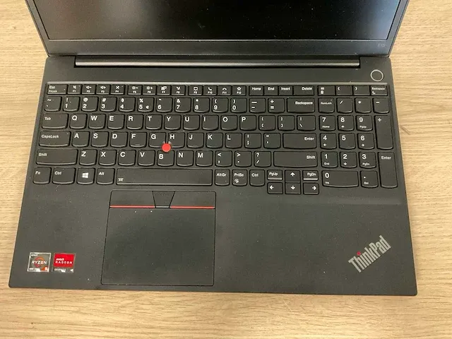 Laptop - lenovo - 20t8000xmh - afbeelding 2 van  6