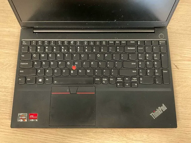 Laptop - lenovo - 20t8000xmh - afbeelding 3 van  7