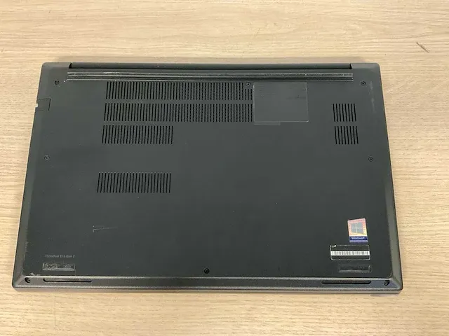 Laptop - lenovo - 20t8000xmh - afbeelding 6 van  7